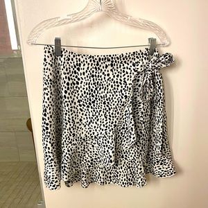 Animal print black and white ruffle skirt